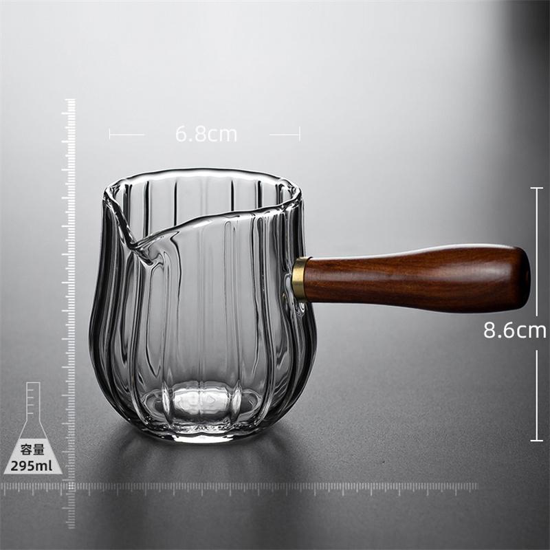 Japanese Side Wooden Handle High Borosilicate Stripe Glass Tea Dispenser Fair Cup Chahai Kung Fu Tea Ceremony Tea Set