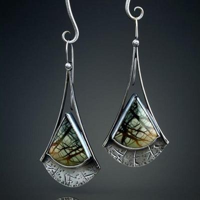 Cao Shi Ohrringe mit natürlichem Zirkon: Trendiger Allround-Schmuck für Damen