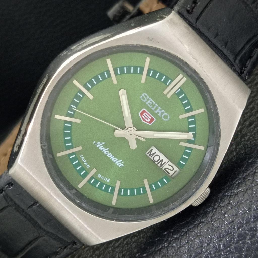

Seiko 5 АВТОМАТИЧЕСКИЕ ЯПОНСКИЕ ВИНТАЖНЫЕ 6319A МУЖСКИЕ ЧАСЫ С ЗЕЛЕНЫМ ЦИФЕРБЛАТОМ a702515-1 R126-a702515