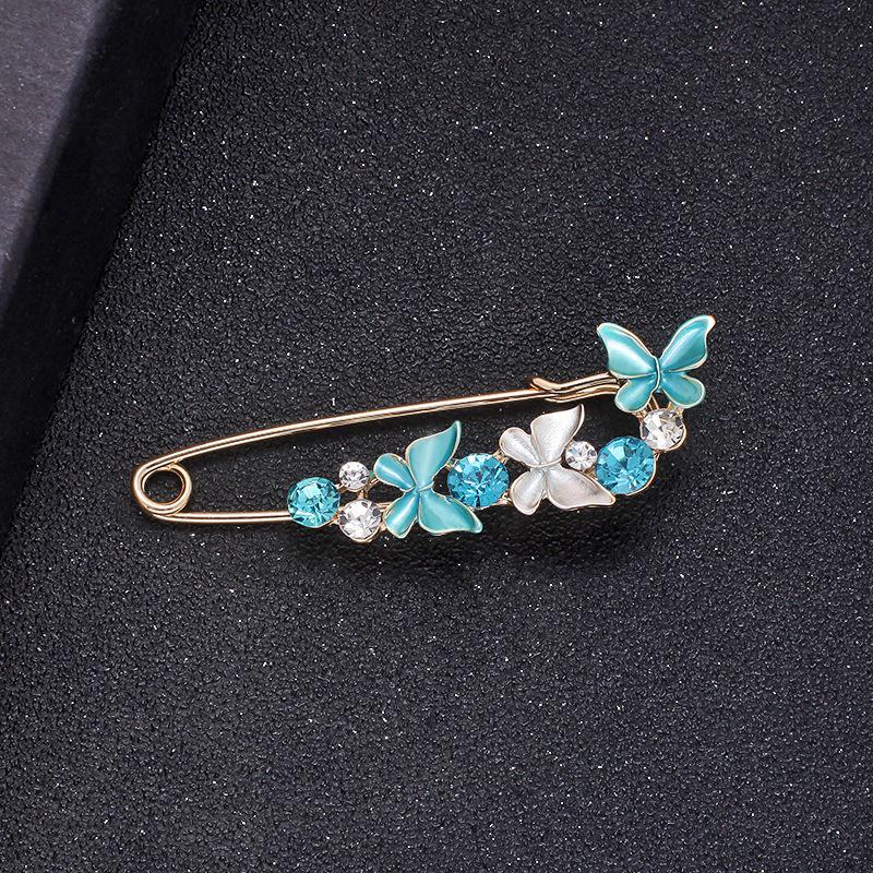 Elegant Peony Brooch: High-End Chinese Style Corsage Pin