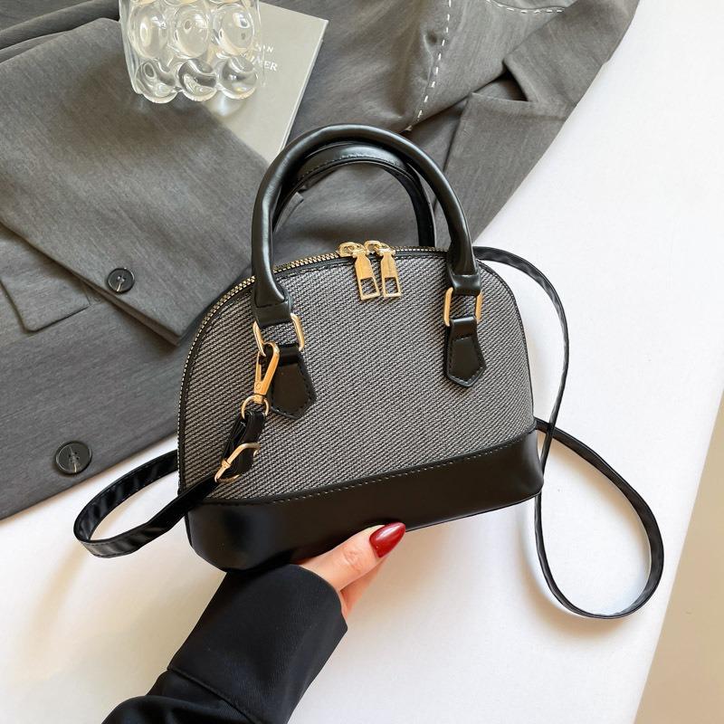 Сумка премиум-класса женская новая текстура нишевая универсальная сумка-мессенджер для поездок на работу модная ретро портативная сумка-ракушка чёрный