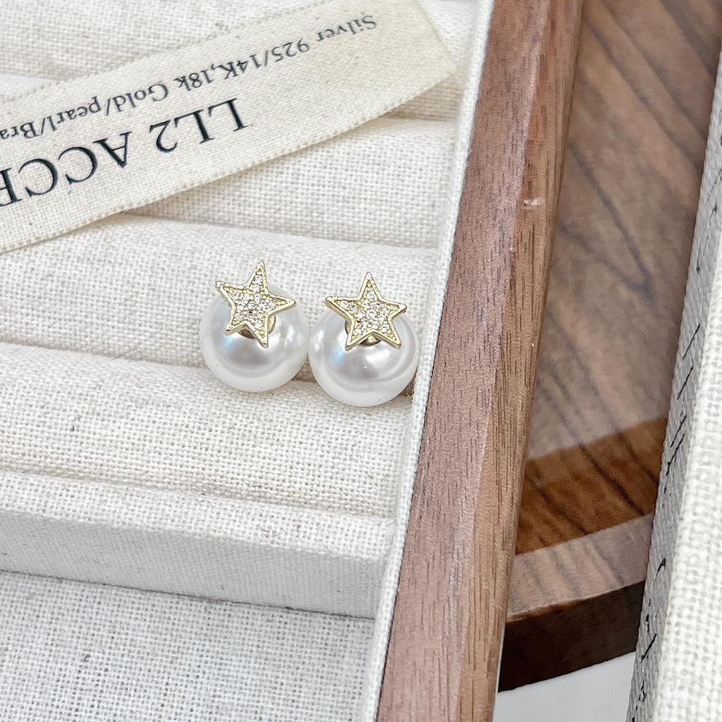 Elegant Diamond Star Pearl Earrings - Luxurious, Versatile Design for Women