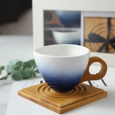 Keramický hrnek s přechodovou barvou Espresso šálek Snídaňové šálky Čajový servis Kavárny Porcelánové šálky na kávu Sklenice na pití Káva Kuchyně Stolování Bar