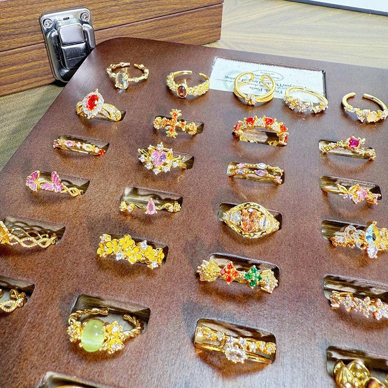 Blind Box Medieval Vintage Gold Niche Retro High-End Open Ring Color Treasure Light Luxury Ring Woman