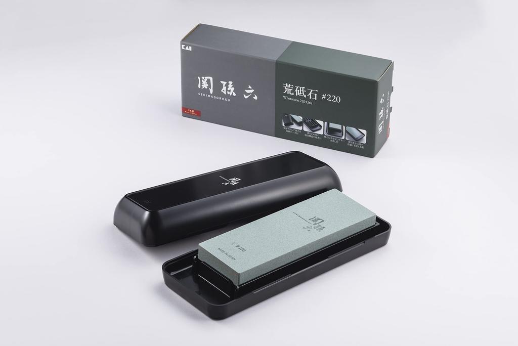 Kai Seki Magoroku Coarse Knife with Storage Made in AP0328 Sharpener, #220, Case, Japan,