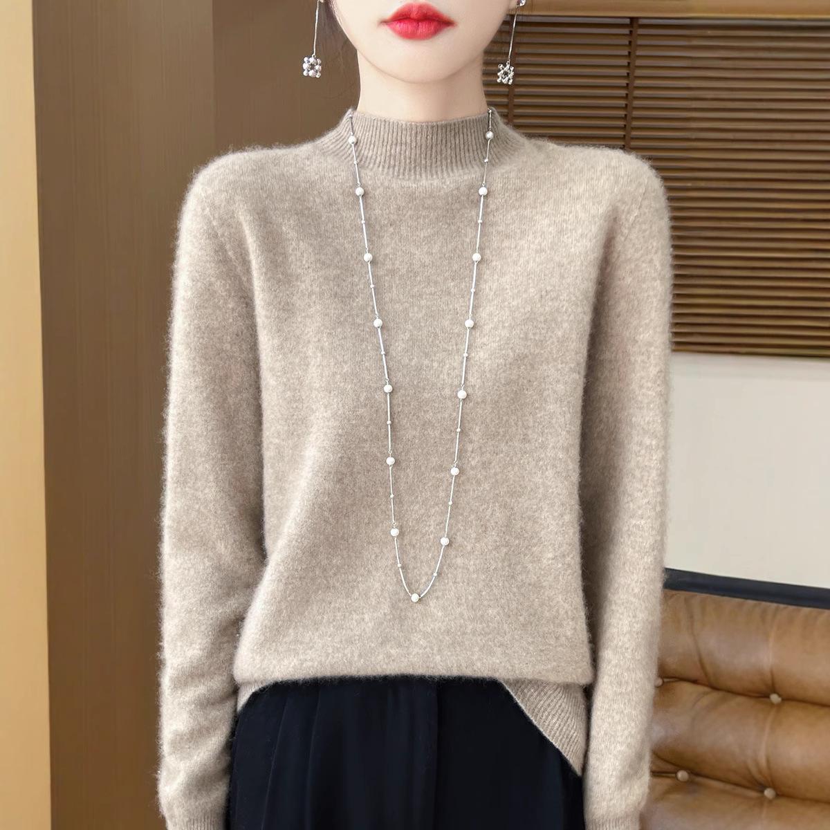 

Women s 100% Wool V-Neck Sweater - New Autumn/Winter Style, Solid Color, Versatile, Loose Fit Bottoming Shirt. L