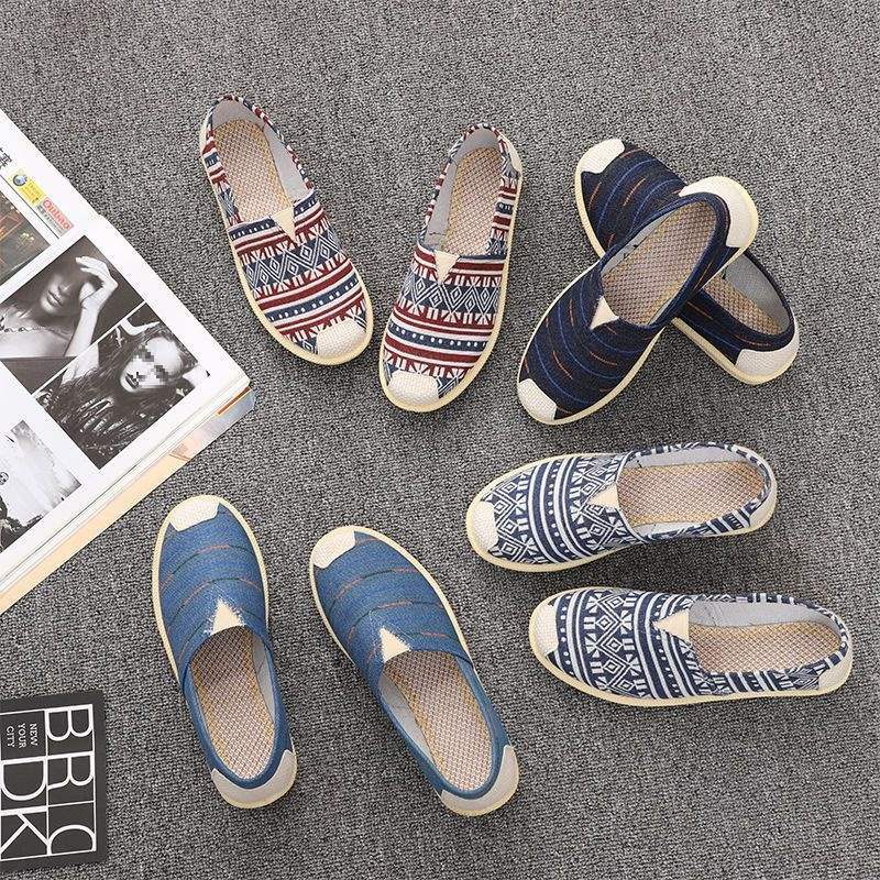 Stoffschuhe Frühling Ein-Pedal Faul Flachsohle Weichsohle Einzelne Schuhe Atmungsaktive Canvas-Schuhe Mutter