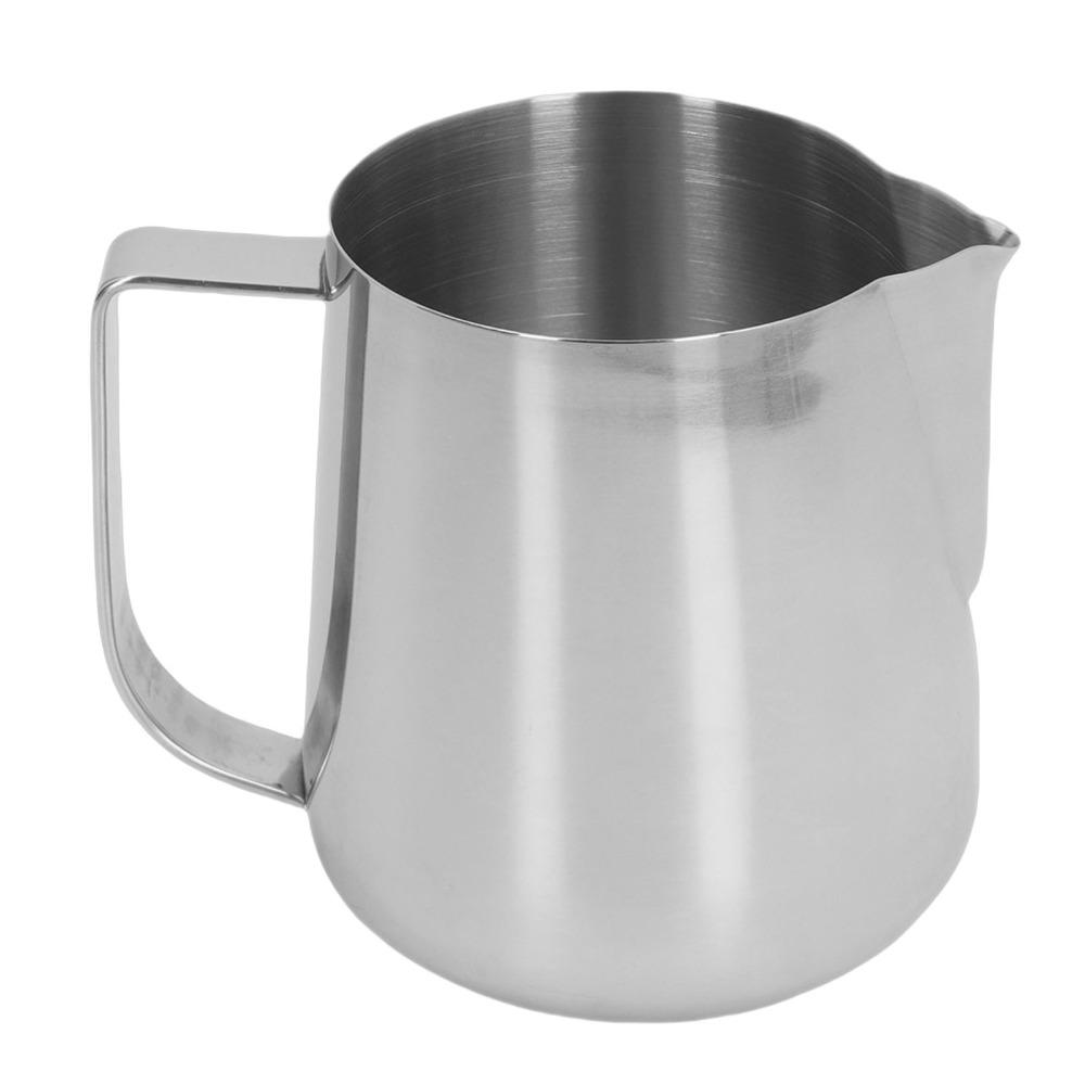 304 Stainless Steel Milk Frothing Pitcher 700ML Capacity Coffee Steaming Pitcher For Hot Chocolate