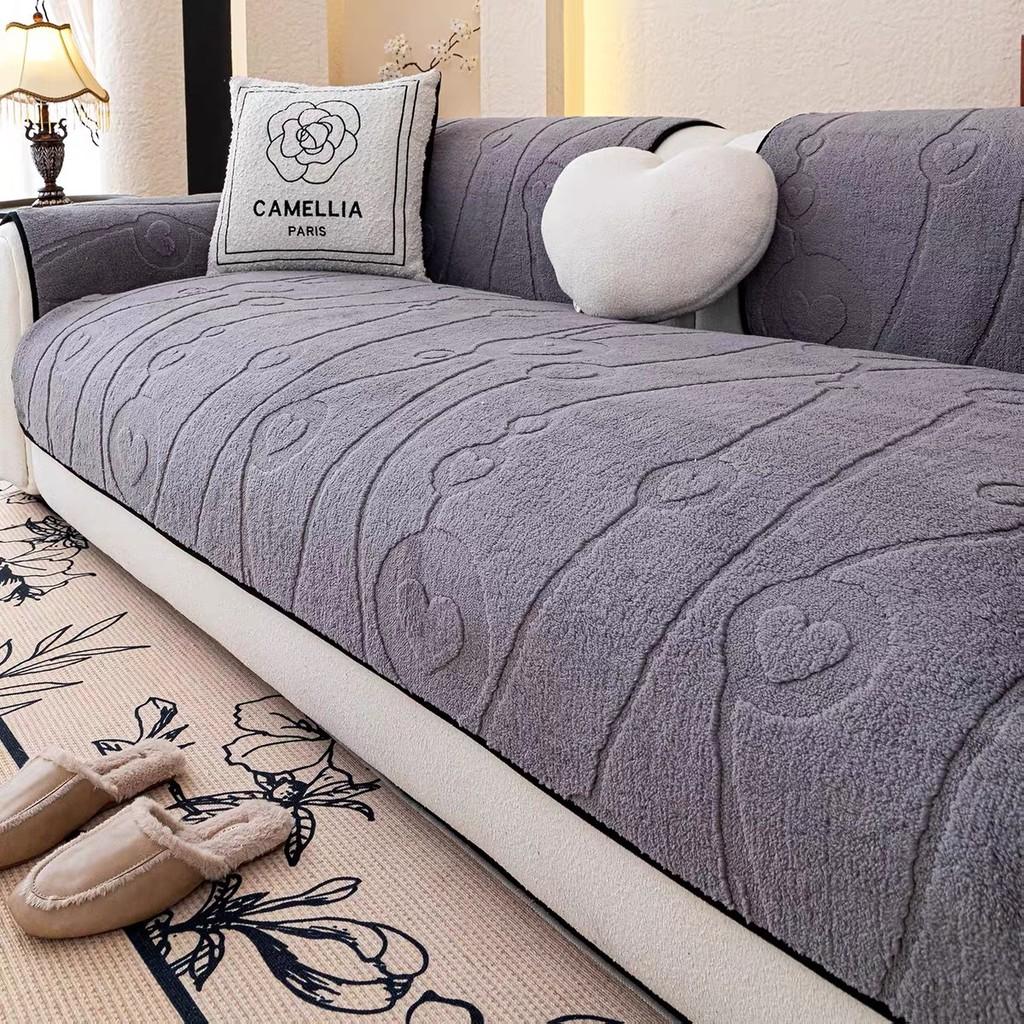 

1pcs lush Sofa Mat Thickened Warm Anti Slip Furniture Cover for Living Room Dustproof Slipcover Home Decoration 1seat 70x70cm-1pcs сірий