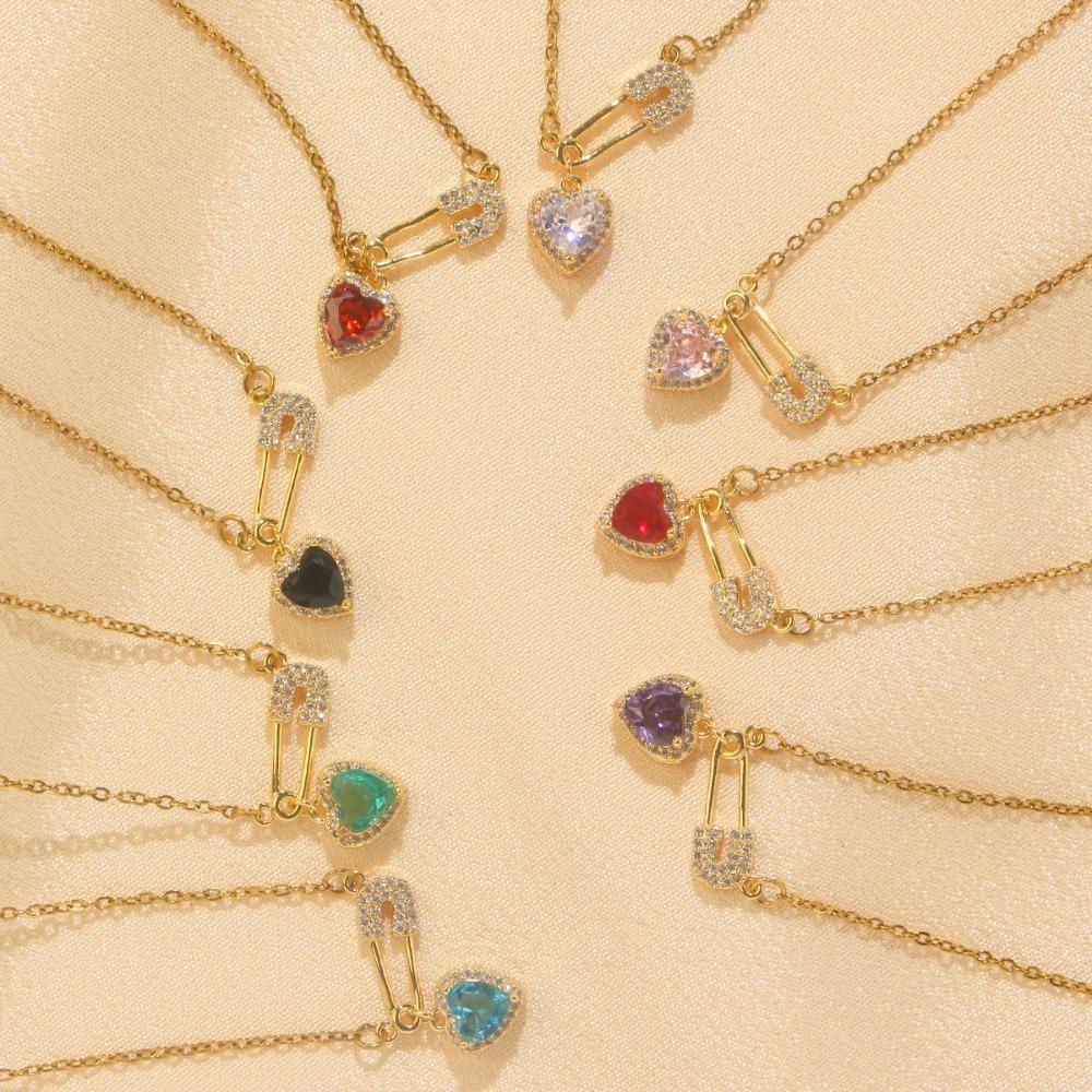 Necklace European and American Love Pin Necklace Female Personality Light Luxury Titanium Steel Collarbone Chain Wind Advanced Sense Niche