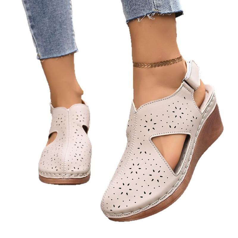 Casual Shoes, Sandals, New Style with Hollow and Breathable Platform Heel, Front Strap Shoes