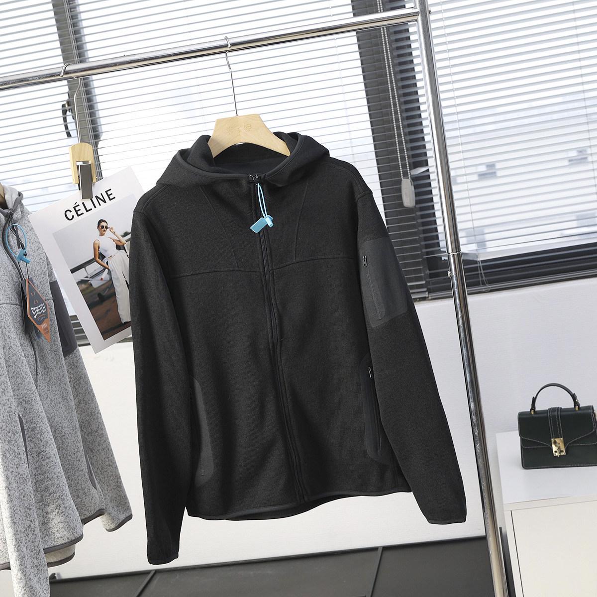 

Unisex Windproof Fleece-Lined Hooded Jacket for Autumn & Winter L (approx. 120-140 jin)