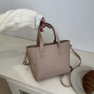 Solid Color Large Capacity Fashion Shoulder Messenger Bag 2025 Autumn and Winter New Versatile Ins Tote Bag Retro