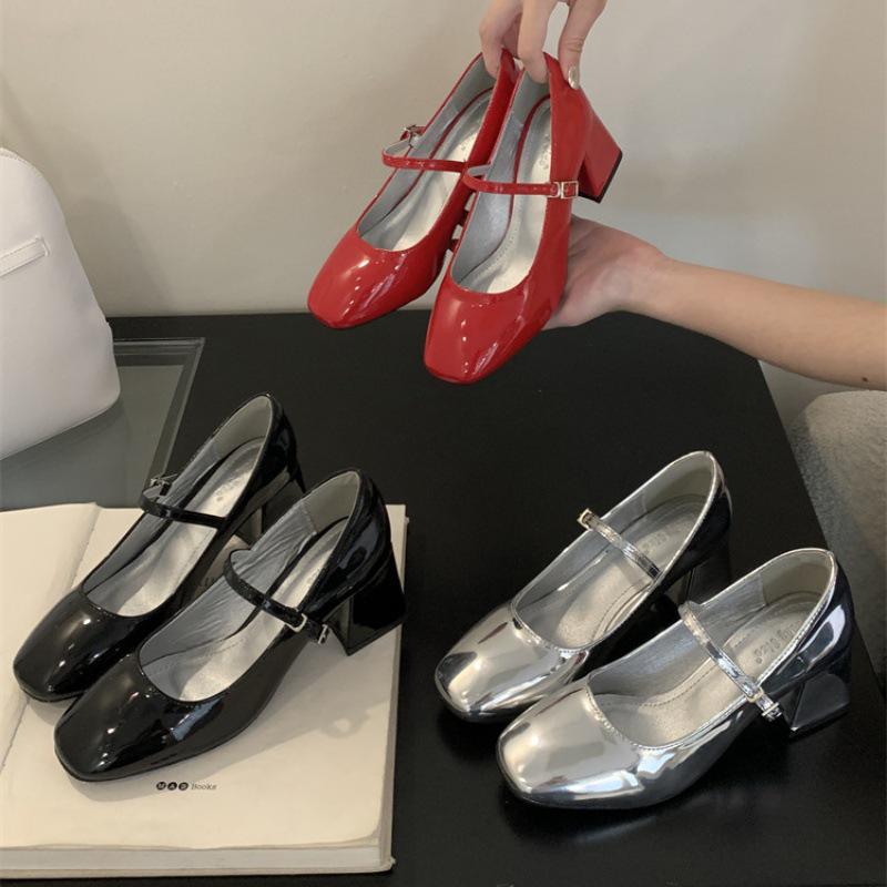 Round Toe Chunky Heel Mary Jane Shoes - Women's French Low-Cut, One-Strap Commuter Heels