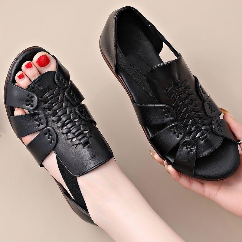 Trendy Women's Sandals 2024 New Design Cross Strap Flat Bottom Anti Slip Soft Sole Versatile Fish Mouth Sandals Zapatos De Mujer