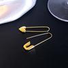 Irregular Paper Clip Love Earrings, Simple Cold Wind Studs, Geometric Metal Wind Earrings, Women