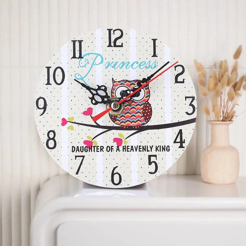 Original retro American wall clock Mute non-ticking punch-free art wall clock can be used in kitchen  bedroom coffee shop 12 cm