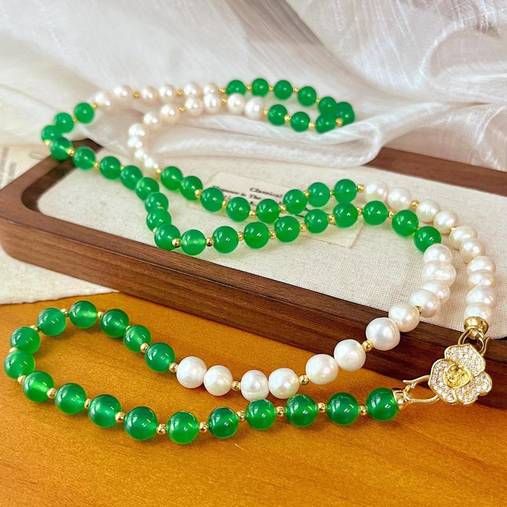 Vintage High-Quality Natural Freshwater Pearl Emperor Green Chalcedony Sweater Chain, A Variety Of Wearing Necklaces