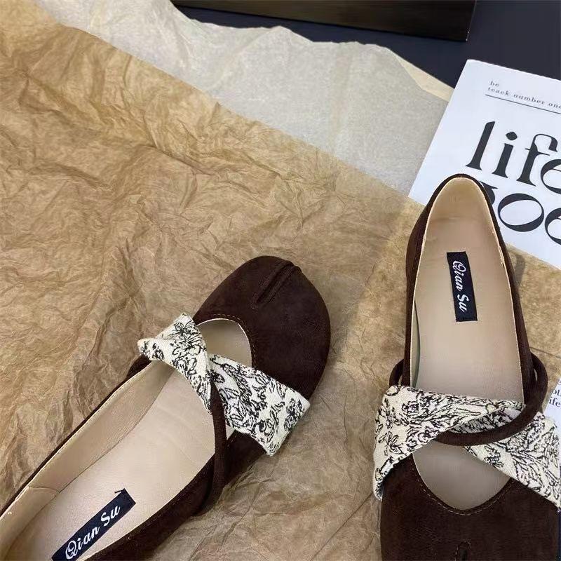 Matching skirts is not tiring, ballet Mary Jane shoes, summer new French stunning inner height increase single shoes for women