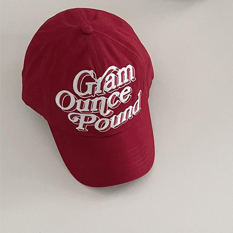 

niche blogger s same style baseball cap for men and women embroidered with spring and summer letters fashionable duckbill Practical Use Adjustable красный