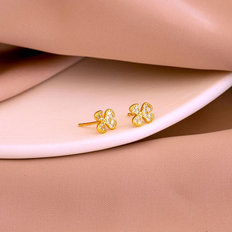 Earrings Are Slightly Inlaid with Diamonds and Lucky Grass Flowers Are Small and Elegant, Light Luxury Earrings Are Fresh