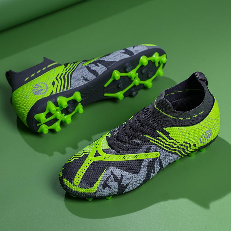 New Football Shoes Female Students Long Nails High Broken Nails Grass Training Sports Shoes Youth