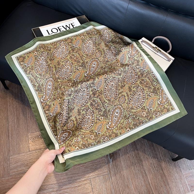 Silk scarf 71 * 71 imitation silk square scarf Korean atmosphere neck silk scarf flower pattern flower polka dot scarf