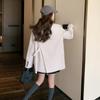 Damen Designer Blazer mit kleinem Schlitz hinten, Koreanischer Stil für Damen, Frühlingsstil, Gut aussehender Anzug für kleine Personen