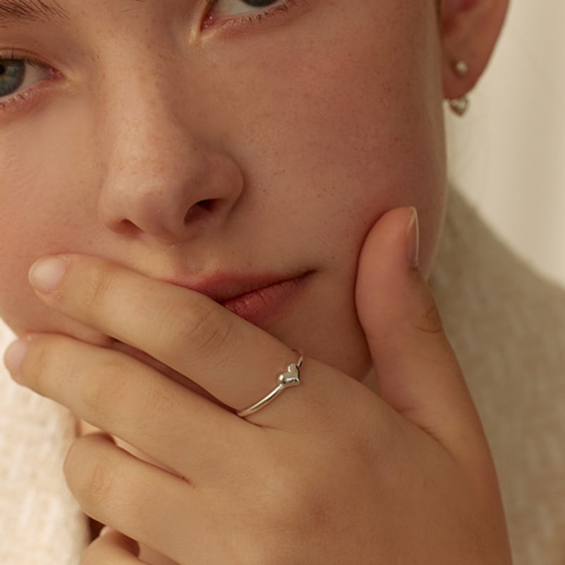 Life Mini Heart Point Ring