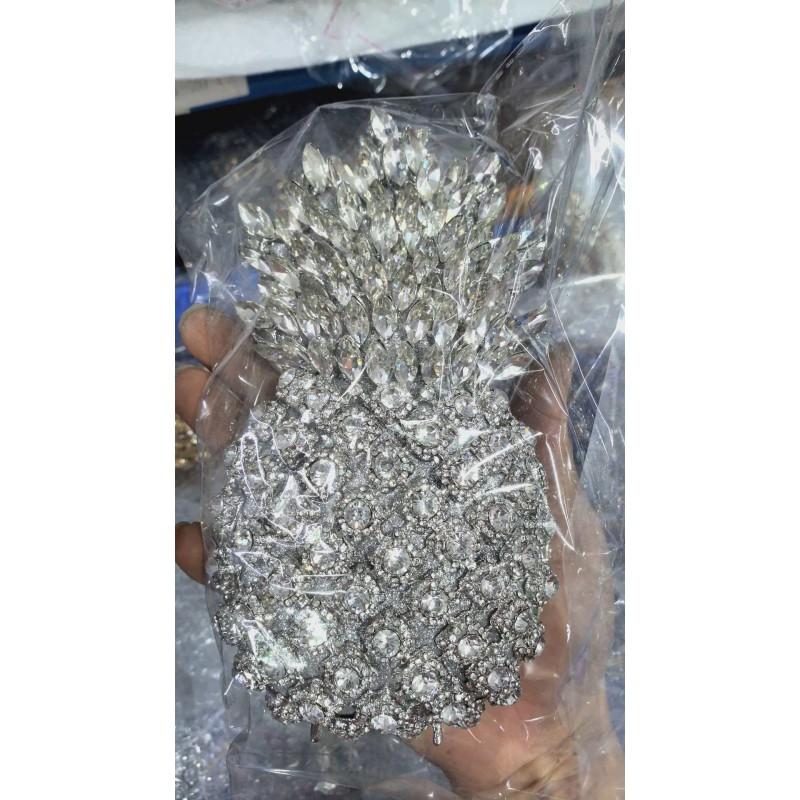 2026 Skull Evening Clutch Bag With Rhinestone Embellishment Lightweight Luxury Handheld Purse Formal Events