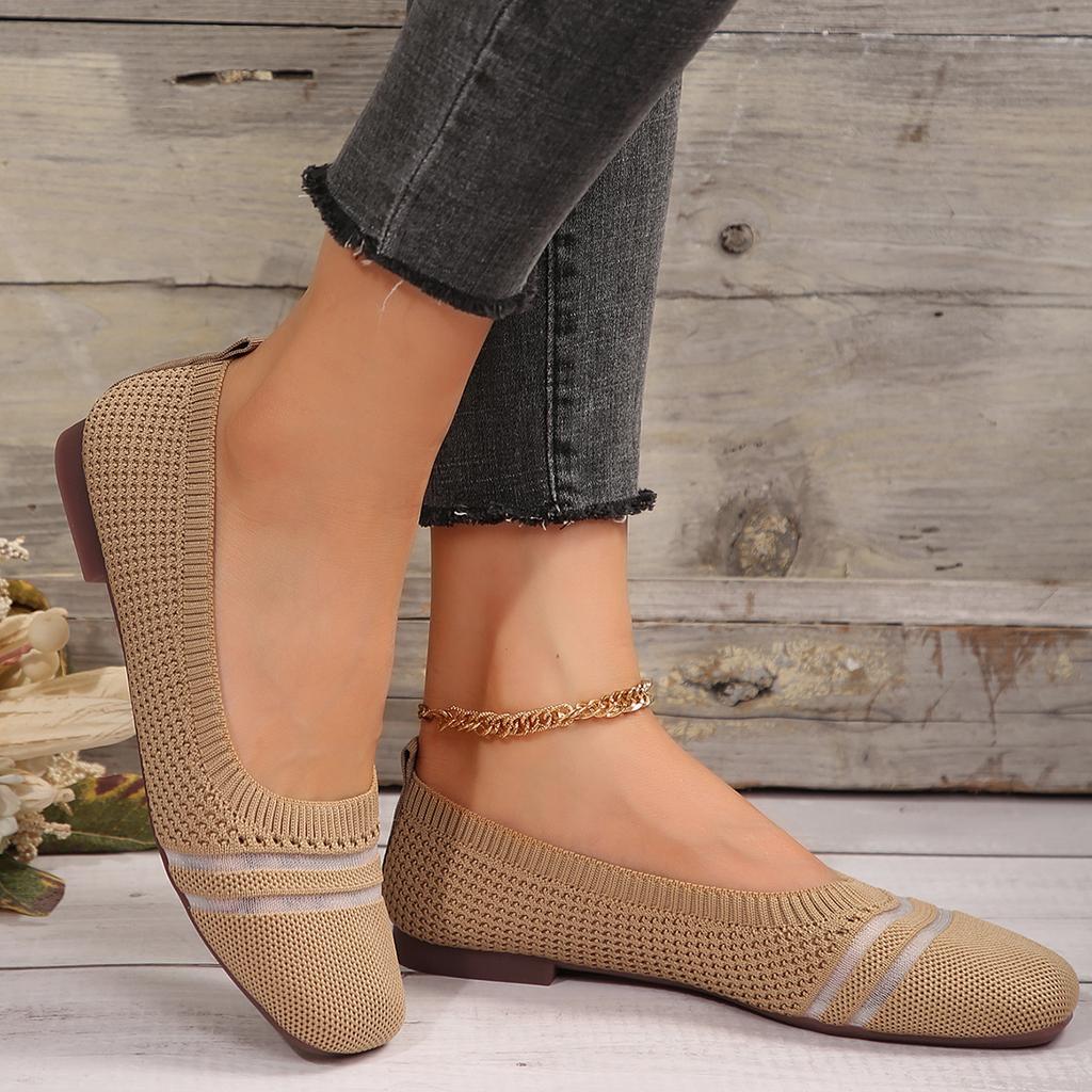 Fashion Women Flats Shoes 2025 New Breathable Comfortable Sneakers Round Head Shallow Mouth Loafers Large Size Knitted Flat Shoes Ladies
