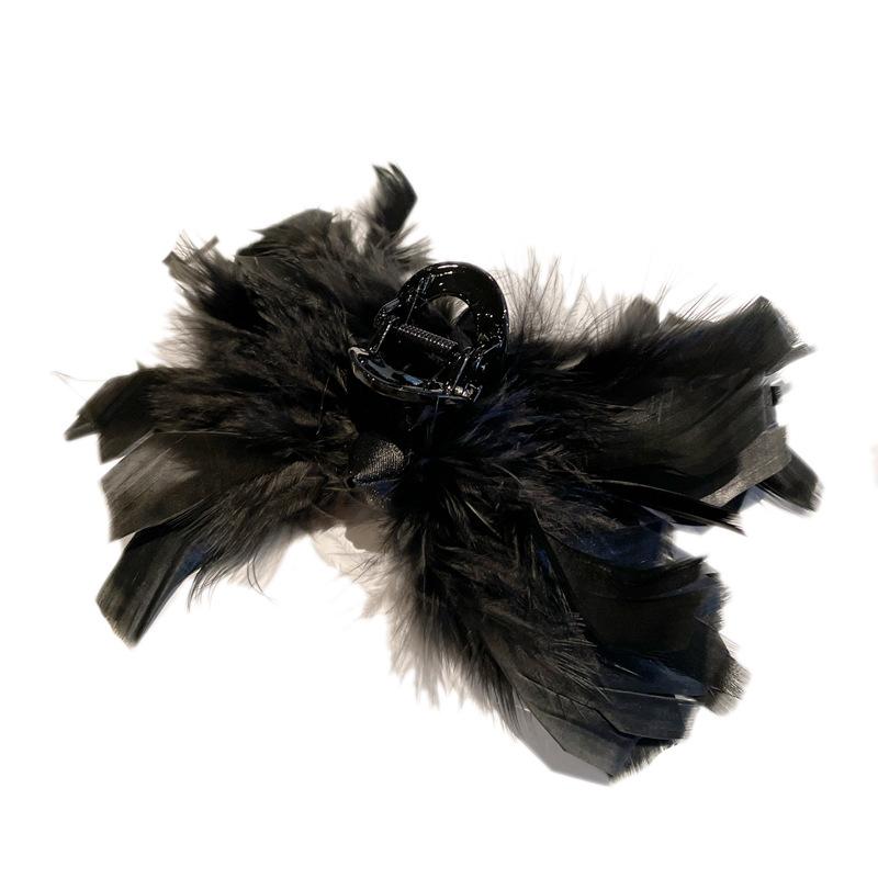 Temperament Feather Ostrich Feather Large Catching Clip Back of Head Hairy Shark Clip Hairy Hairpin Female