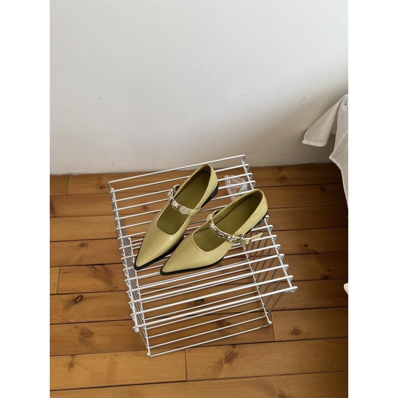 

Spring new pointed head with metal thick middle heel Mary Jane shoes temperament single shoes small leather shoes women 39