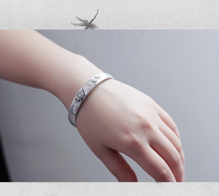 S999 Sterling Silver Lotus Heart Sutra Bracelet - Matte Silver Tassel, Openable Bangle for Women