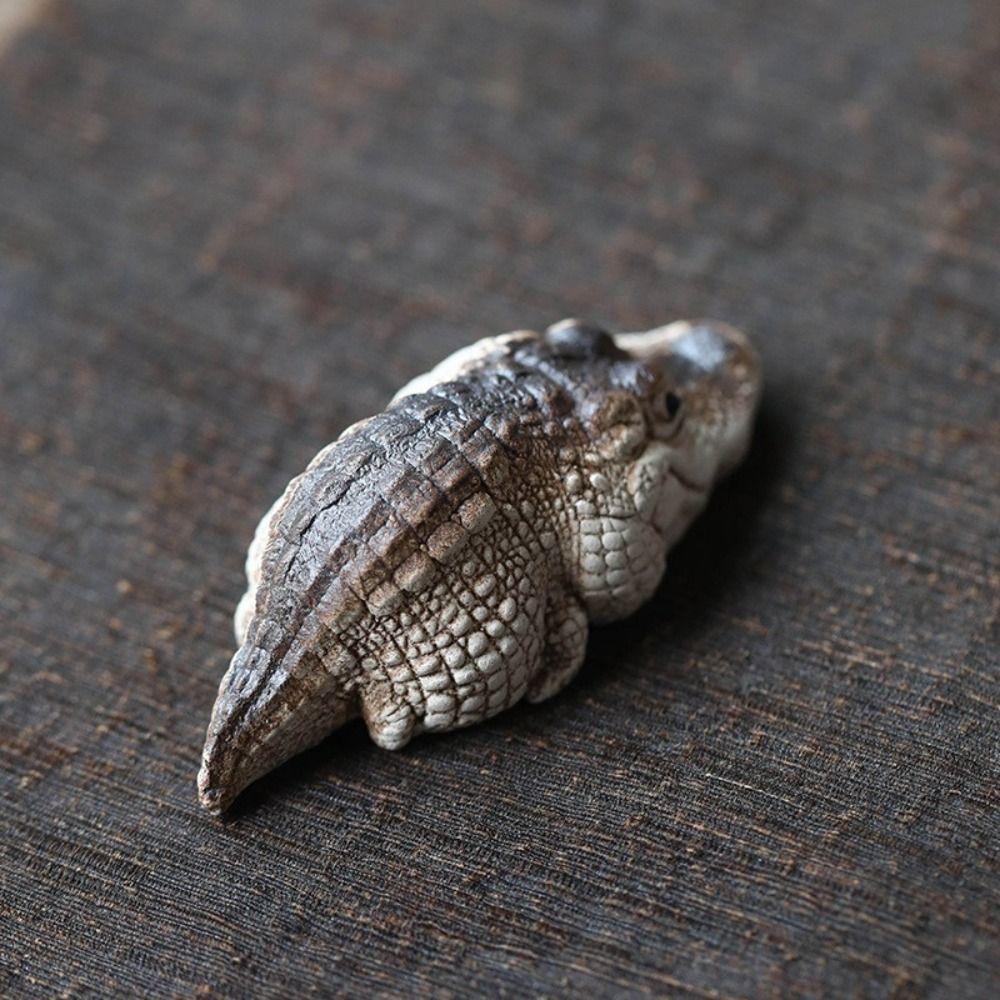 Resin Pet Figurine Lovely Crocodile Miniatures Handmade Pet Model Tea Lovers