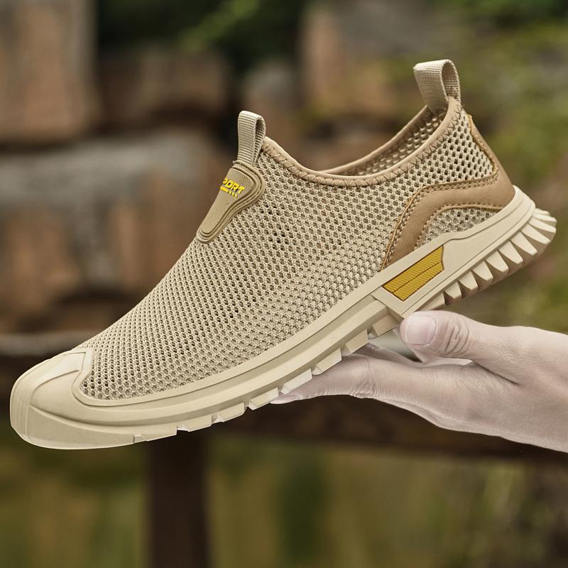 Fashion Lightweight Mens Casual Shoes Breathable Male Casual Sneakers Anti-slip Men's Slip on Flats Outdoor Mesh Walking Shoes Loafers