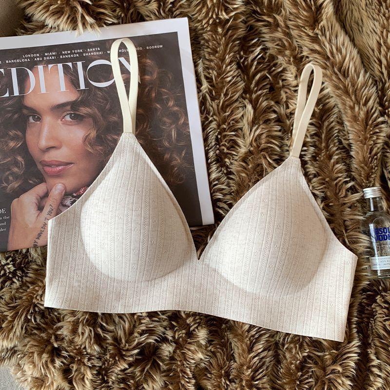 Women's Summer Sweet Floral Seamless Bra Push-Up Naked Feeling Soft Support Anti-Drooping Side Boob Control Underwear