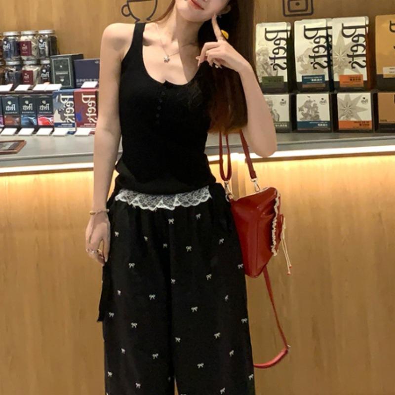 I-shaped suspender knitted vest women's summer suit with fashionable foreign style inside, fashionable round neck wide edge sleeveless outer top