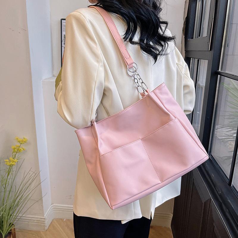 Large-capacity bag women's 2025 spring new simple casual shoulder bag casual fashion class commuter tote bag