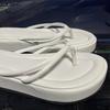 Große, dicke, lässige Hausschuhe mit Fischgrätenmuster, 2023, neue, flache, mehrfarbige Strandpantoffeln mit Pin-Toe
