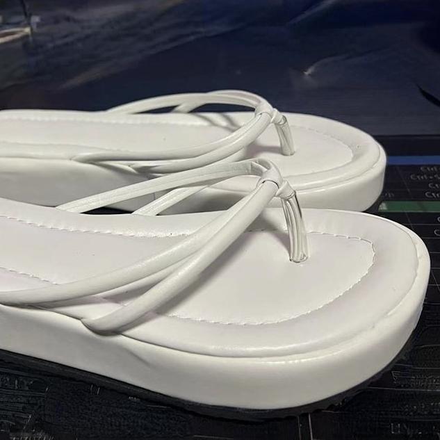 Große, dicke, lässige Hausschuhe mit Fischgrätenmuster, 2023, neue, flache, mehrfarbige Strandpantoffeln mit Pin-Toe