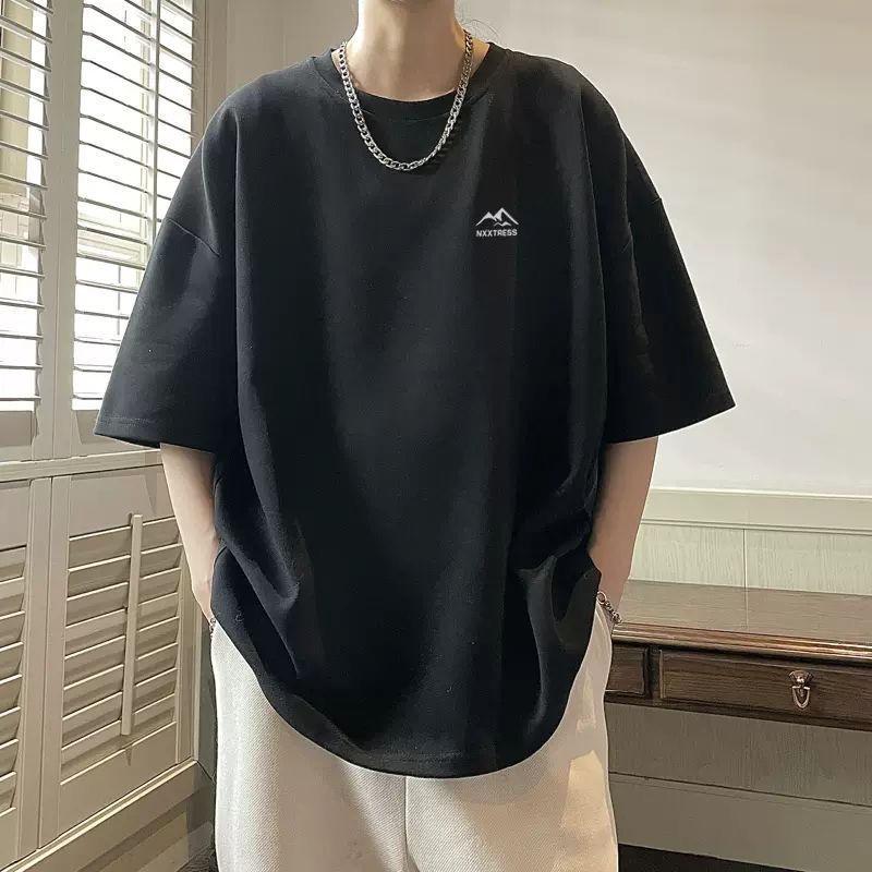 

Летняя мужская повседневная свободная футболка с круглым вырезом и короткими рукавами с принтом в виде букв и гор S чёрный