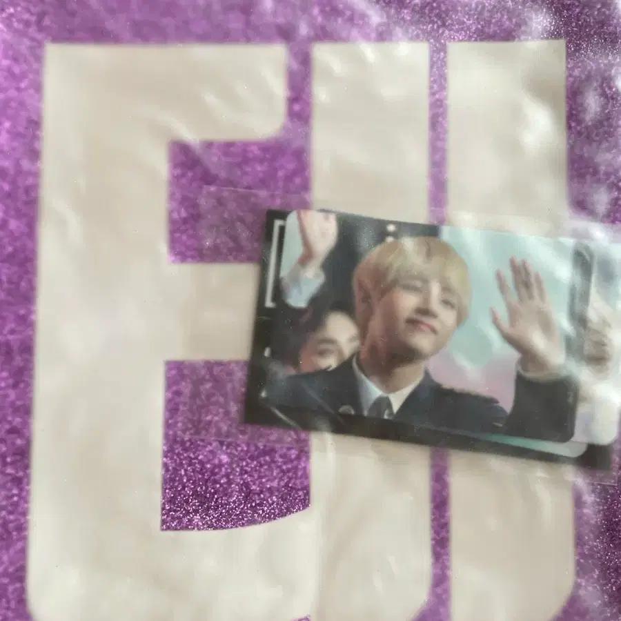 BTS (Bangtan Boys) VV Reflective Slogan