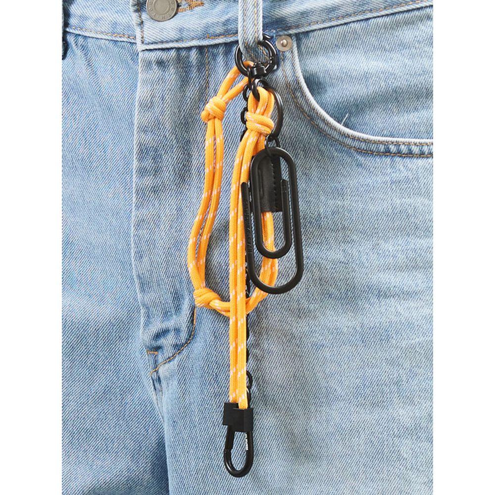 SATURDAY-ELEVEN MAEDEUP BPC KEY-RING