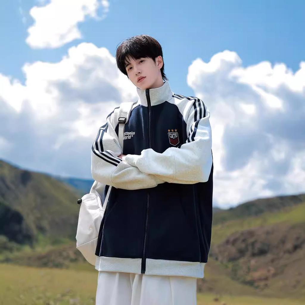 Dreistreifiger Cardigan-Pulloverjacke Herren Herbst und Winter Jungenkragen Sportjacke