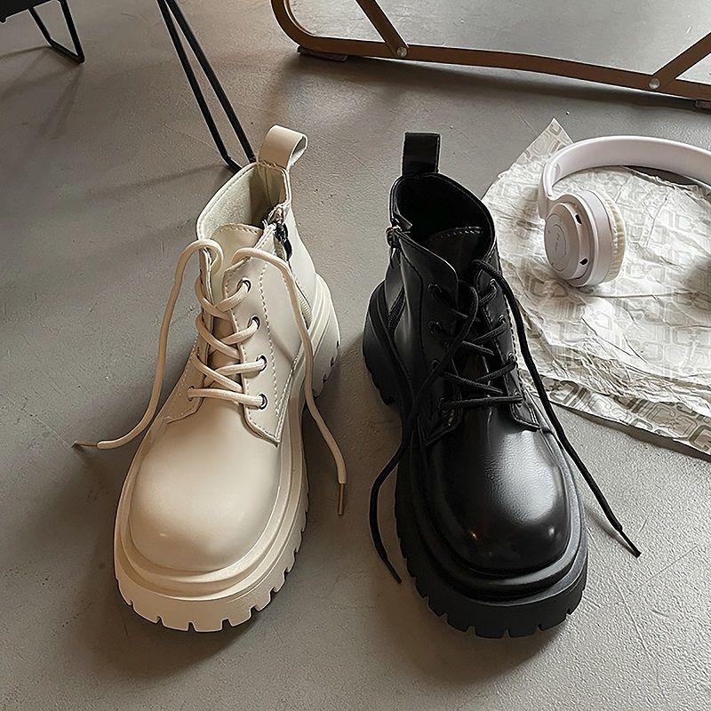 thick-soled white short Martin boots spring and autumn single boots 2025 new trendy cool ins British style thin short boots