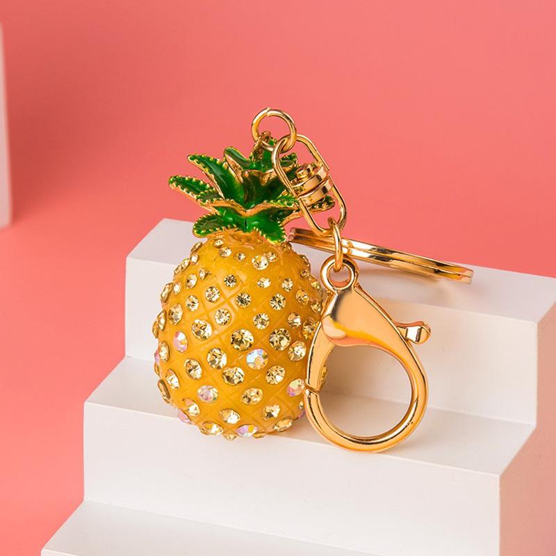 Söta Vattenmelon Frukter Nyckelringar För Kvinnor Och Män Guld Färg Nyckelring Skolväska Hänge Accessoarer Smycken porte clef