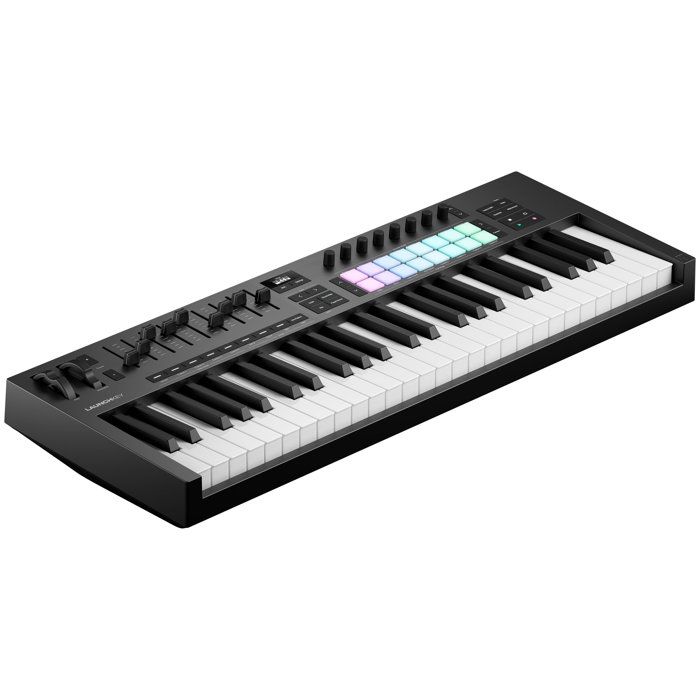 Claviatură Master - Novation - Launchkey 49 MK4 - 49 clape - Paduri sensibile - Ecran OLED