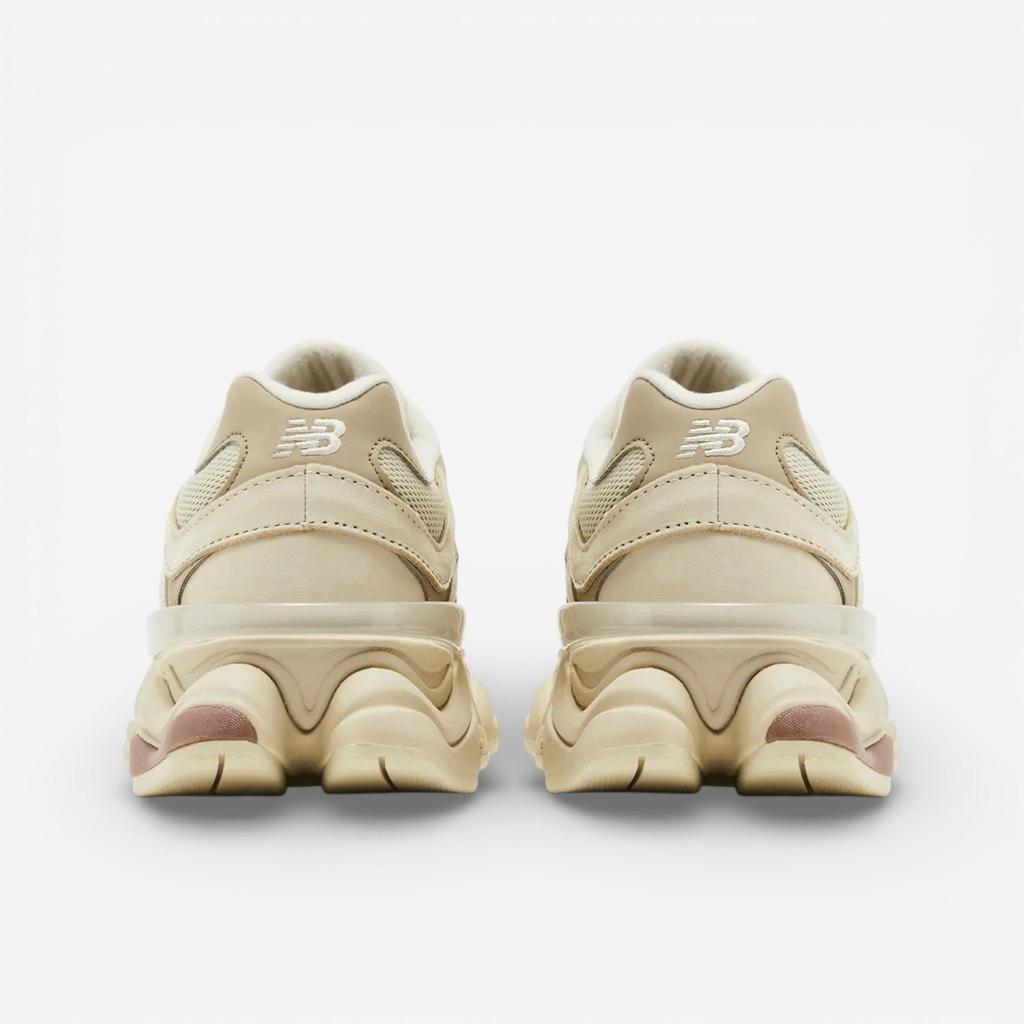 New Balance 9060 Gorrión Óseo (TD)
