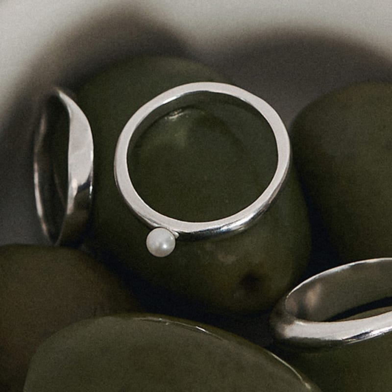 Zney Po Pearl Ring (S)